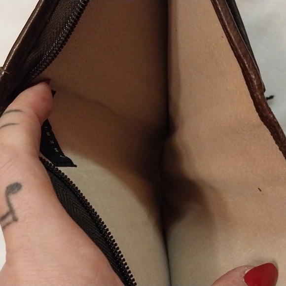 CLAVA 100% LEATHER OVERSIZED wallet - Picture 8 of 8